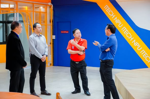 ท่านอธิการบดี คณบดี พร้อมผู้บริหาร ดูความพร้อม ก่อนเปิดพื้นที่ Co-Working Space